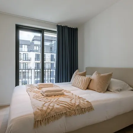 Huswell - With Terrace In The Heart Of Apartamento